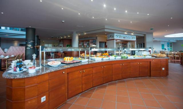 Madeira: Pestana Ocean Bay 4*