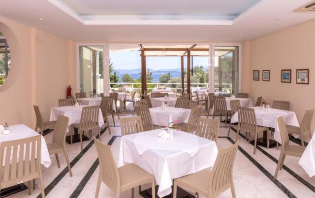 Skiathos: Kanapitsa Mare Hotel 4*