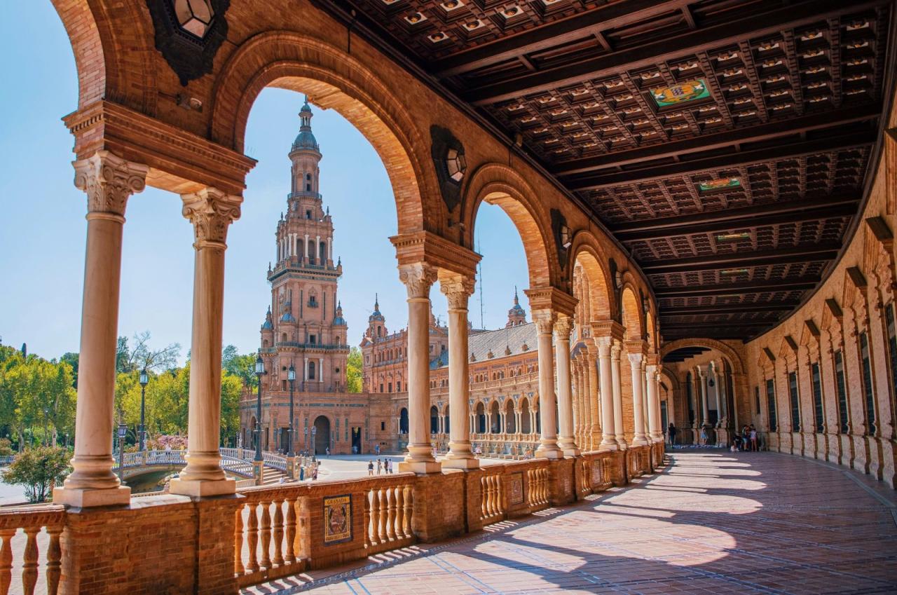 TOP z Andalúzie: Sevilla, Malaga a Gibraltár