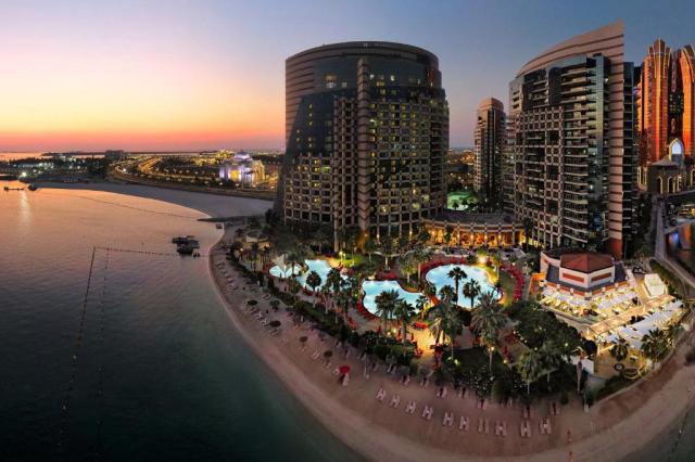 Abu Dhabi: Khalidiya Palace Rayhaan by Rotana 5*