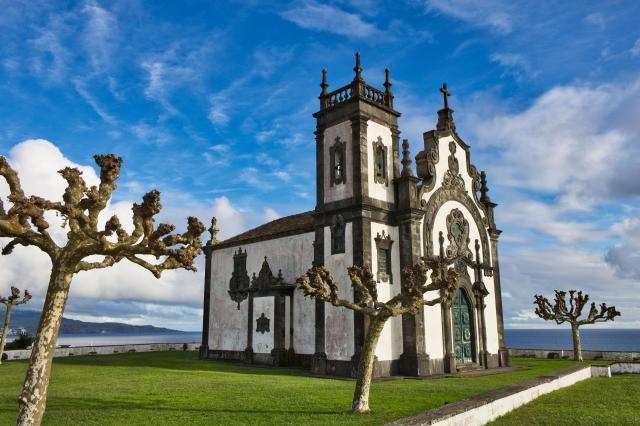 Azorské ostrovy a Madeira: Poklady Atlantiku
