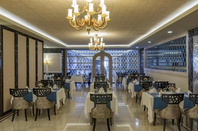 Turecko: Royal Alhambra Palace 5*