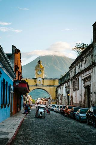 Stredná Amerika: Guatemala, Salvador, Honduras, Belize, Mexiko
