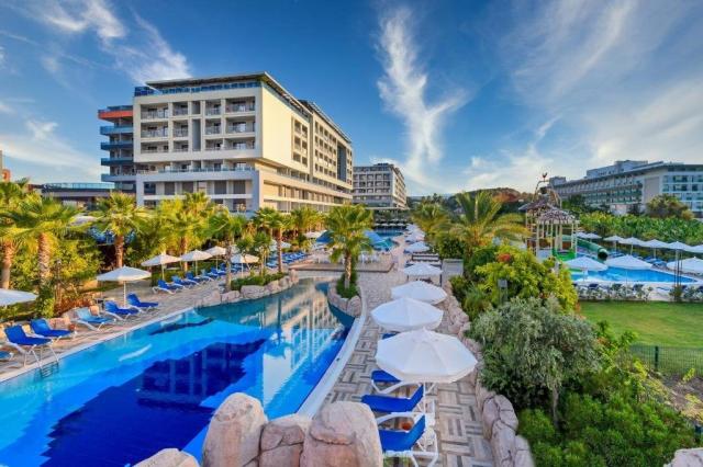 Turecko: Azura Deluxe Resort & Spa 5*