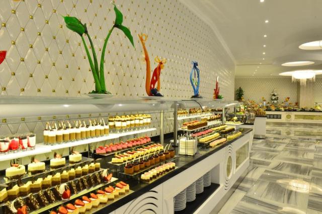 Turecko: Azura Deluxe Resort & Spa 5*