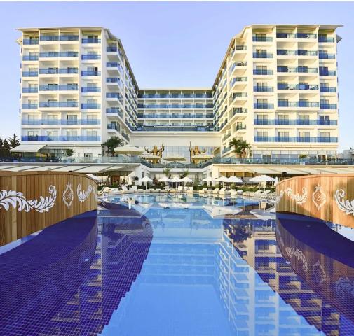 Turecko: Azura Deluxe Resort & Spa 5*