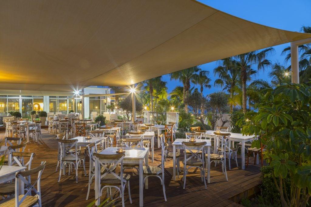 Cyprus, Paphos: Aquamare Beach Hotel & Spa 4*
