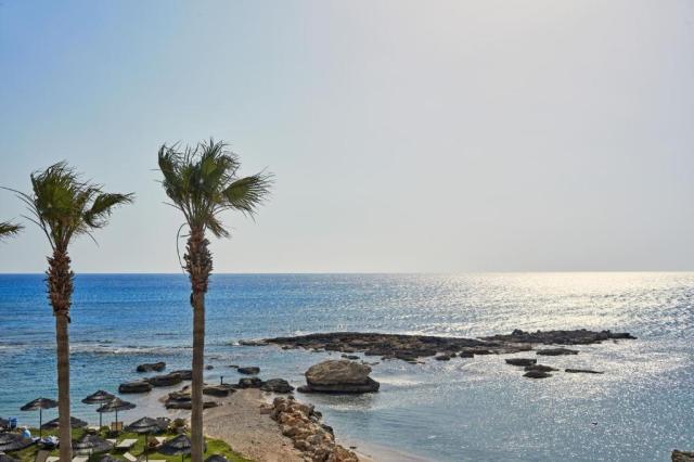 Cyprus, Paphos: Atlantica Golden Beach Hotel 4*