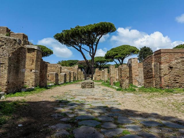 Taliansko: Rím, Ostia Antica, Neapol, Pompeje a Caserta