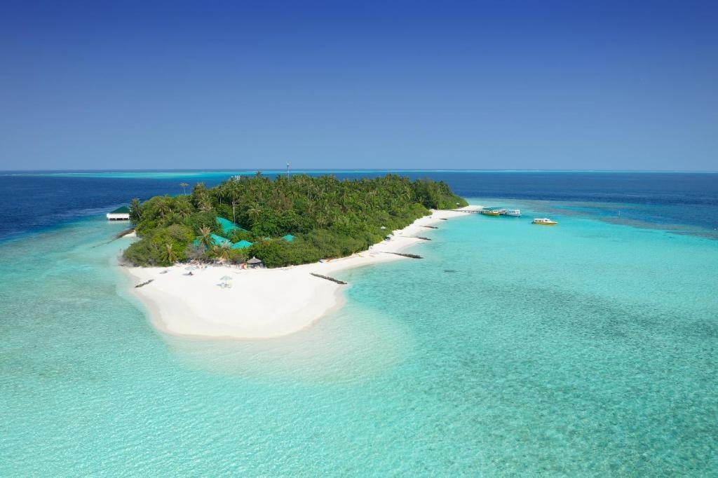Moderné Emiráty a luxusné Maldivy