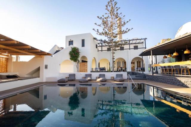 Santorini: Scorpios Beach 4*