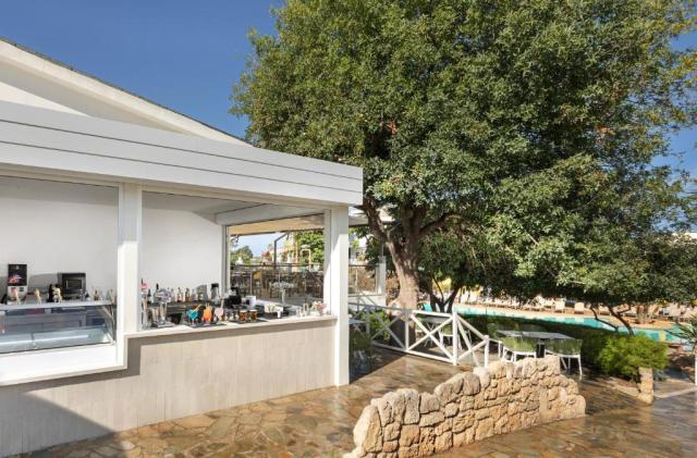 Cyprus, Paphos: Mayfair Hotel 3*+
