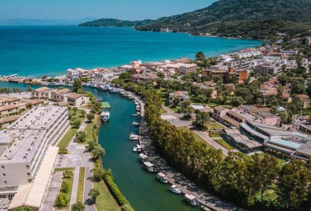 Korfu: Mitsis Messonghi Resort 4*