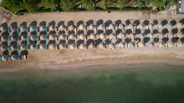 Korfu: Mitsis Messonghi Resort 4*