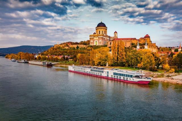 Budapešť, Ostřihom a zámek Gödöllö