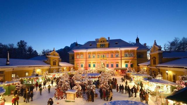Vánoční Bratislava a zámek Schloss Hof