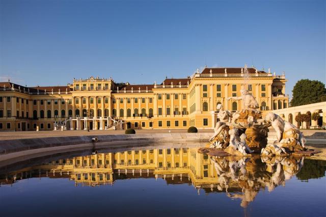 ZOO Vídeň a zámek Schönbrunn