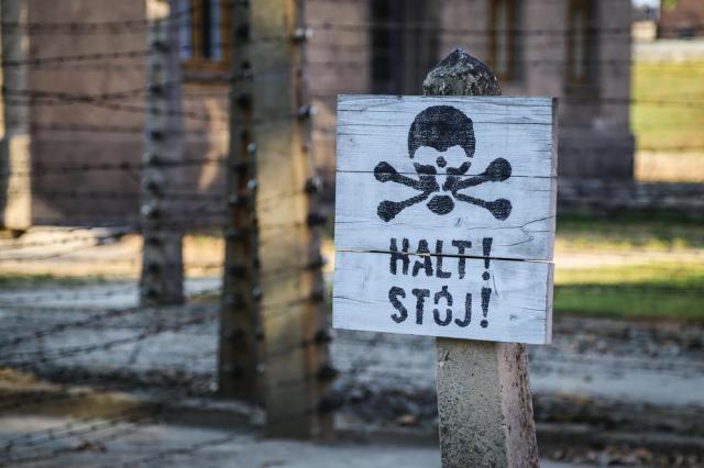 Exkurze do Osvětimi se vstupem v ceně