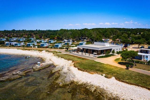 Arena Grand Kazela Camping Homes