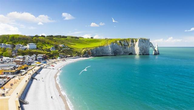 Romantická Bretaň a Normandie s návštěvou Paříže