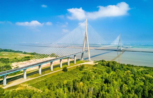 Romantická Bretaň a Normandie s návštěvou Paříže