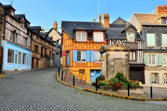 Romantická Bretaň a Normandie s návštěvou Paříže