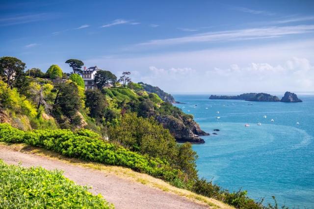 Romantická Bretaň a Normandie s návštěvou Paříže