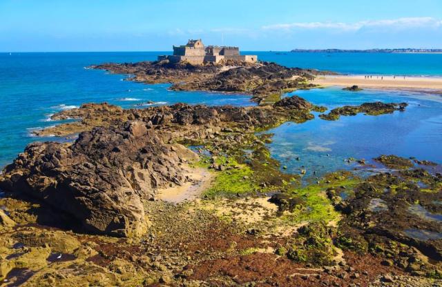 Romantická Bretaň a Normandie s návštěvou Paříže