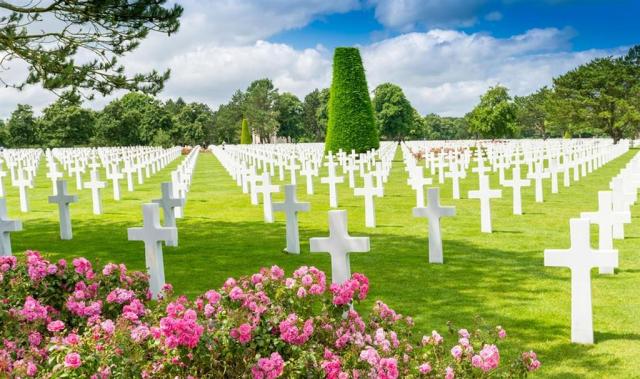 Romantická Bretaň a Normandie s návštěvou Paříže