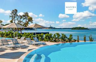Maistra Select Amarin Resort