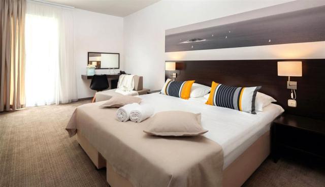 Villa Arausana & Antonina