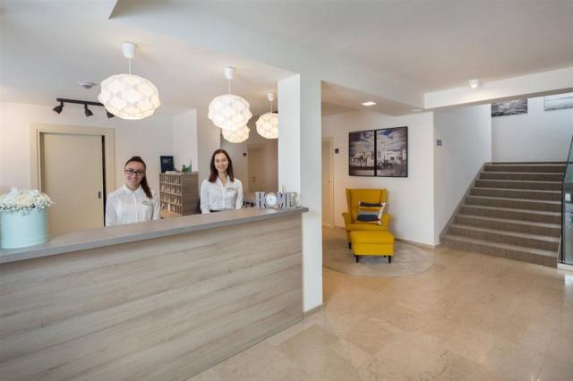 Villa Arausana & Antonina