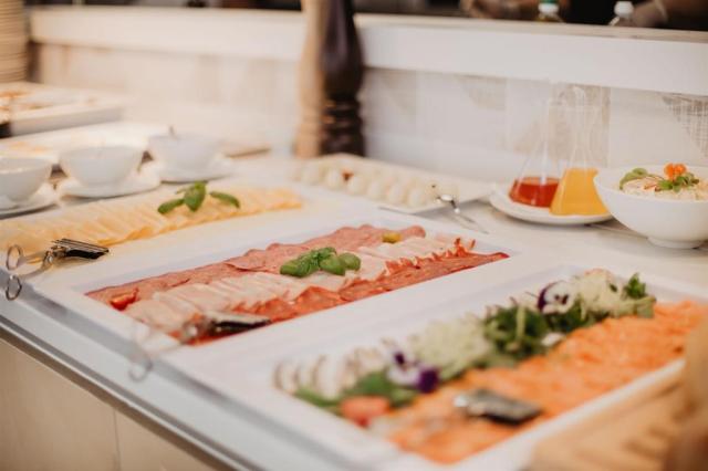 Villa Arausana & Antonina