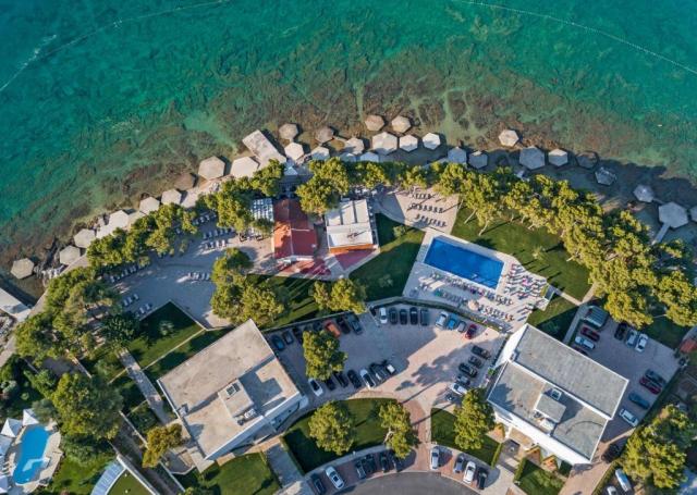 Villa Arausana & Antonina