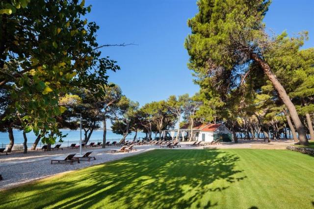 Villa Arausana & Antonina