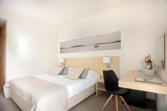 Villa Arausana & Antonina