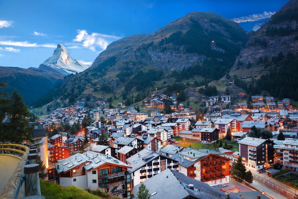 Švýcarsko s výhledy na Matterhorn