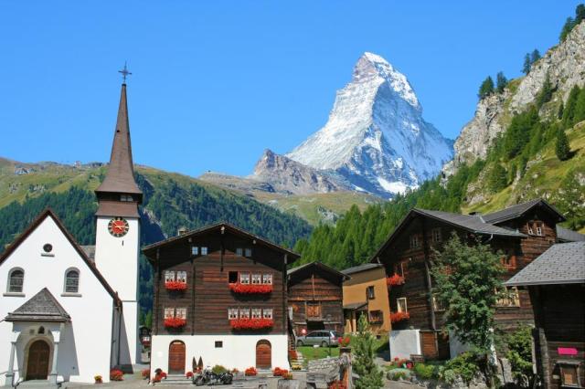Švýcarsko s výhledy na Matterhorn