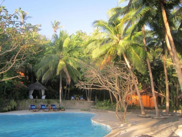 Coco Grove Beach Resort