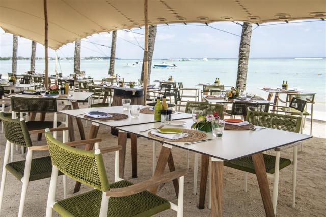 Trou Aux Biches restaurace