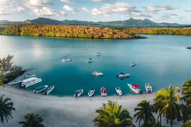Beachcomber Shandrani