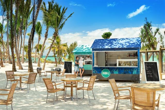 Lagoon Attitude street food
