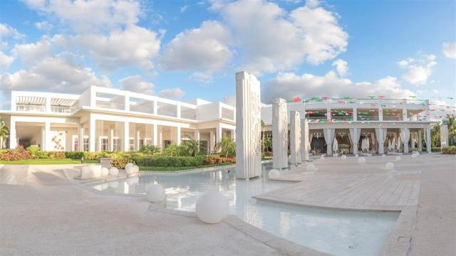 Platinum Yucatan Princess