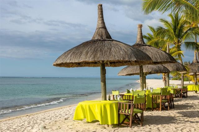 Dinarobin Golf & Spa restaurace
