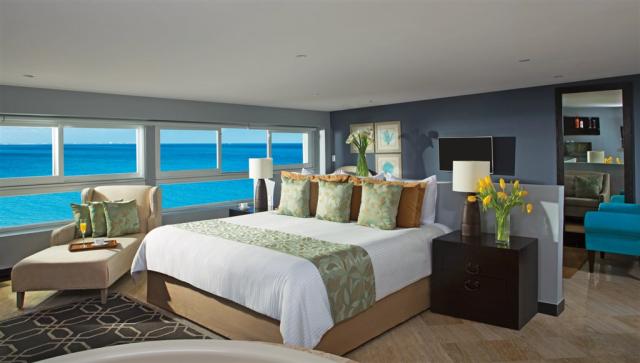 Dreams Sands 