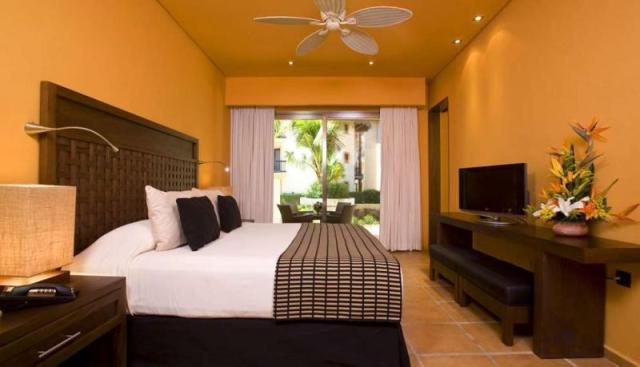 Catalonia Riviera Maya