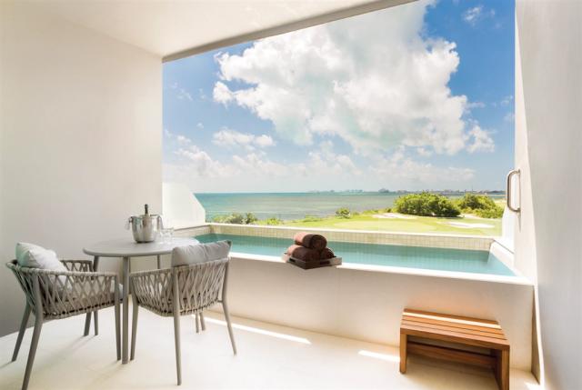 Dreams Vista Cancún Golf & Spa Resort