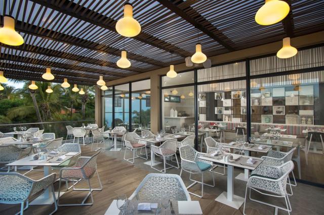 Catalonia Royal La Romana restaurace