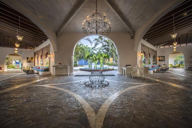 Catalonia Bayahibe lobby