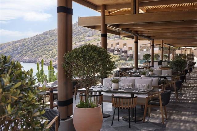 Daios Cove Luxury Resort & Villas